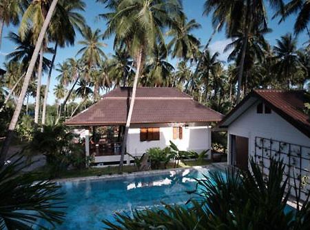 Coconut Tree Homestay Ban Wa Thon Екстериор снимка